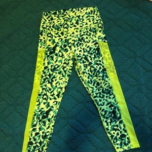 NWT Fabletics Capris